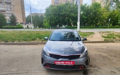 KIA Rio IV, 2021 год, 1 700 000 рублей, 3 фотография
