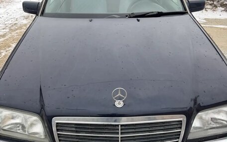 Mercedes-Benz C-Класс, 1997 год, 410 000 рублей, 5 фотография