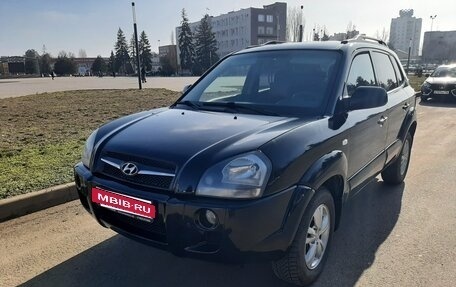 Hyundai Tucson III, 2008 год, 1 000 000 рублей, 10 фотография