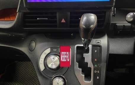 Toyota Sienta II, 2017 год, 1 549 000 рублей, 19 фотография