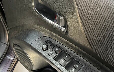 Toyota Sienta II, 2017 год, 1 549 000 рублей, 29 фотография