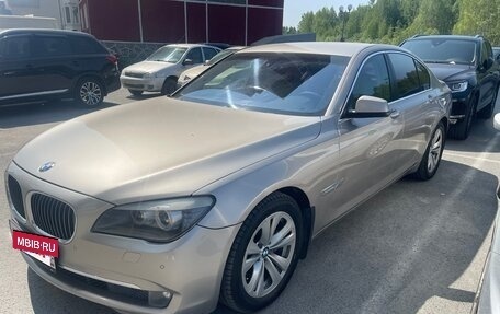 BMW 7 серия, 2011 год, 1 900 000 рублей, 3 фотография