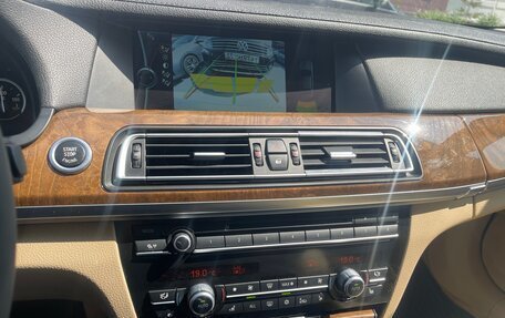 BMW 7 серия, 2011 год, 1 900 000 рублей, 5 фотография