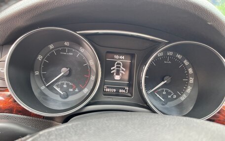 Skoda Superb III рестайлинг, 2012 год, 1 250 000 рублей, 11 фотография