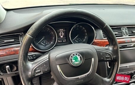Skoda Superb III рестайлинг, 2012 год, 1 250 000 рублей, 12 фотография