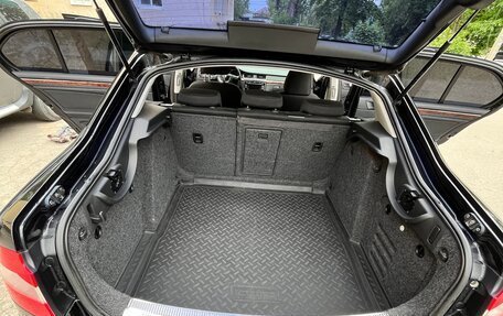 Skoda Superb III рестайлинг, 2012 год, 1 250 000 рублей, 22 фотография