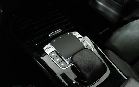Mercedes-Benz CLA, 2019 год, 3 149 700 рублей, 19 фотография