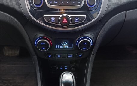 Hyundai Solaris II рестайлинг, 2016 год, 950 000 рублей, 9 фотография