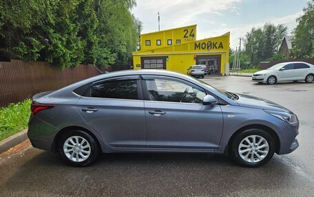 Hyundai Solaris II рестайлинг, 2017 год, 1 550 000 рублей, 10 фотография