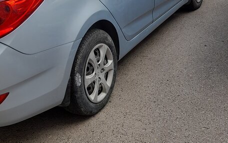 Hyundai Solaris II рестайлинг, 2011 год, 657 000 рублей, 6 фотография