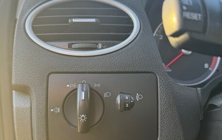 Ford Focus II рестайлинг, 2007 год, 440 000 рублей, 16 фотография
