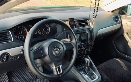 Volkswagen Jetta VI, 2012 год, 1 200 000 рублей, 5 фотография