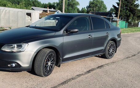 Volkswagen Jetta VI, 2012 год, 1 200 000 рублей, 4 фотография