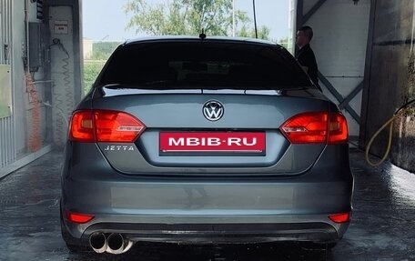 Volkswagen Jetta VI, 2012 год, 1 200 000 рублей, 2 фотография