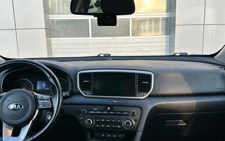 KIA Sportage IV рестайлинг, 2021 год, 2 450 000 рублей, 3 фотография