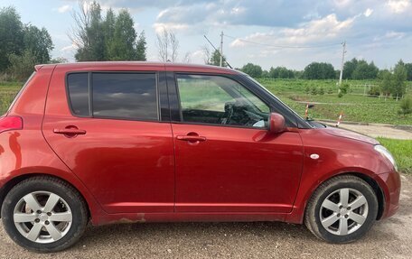 Suzuki Swift III, 2010 год, 550 000 рублей, 3 фотография