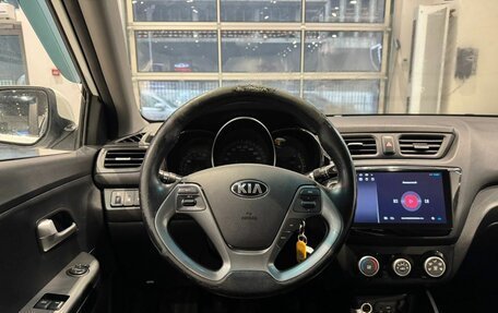 KIA Rio III рестайлинг, 2016 год, 869 000 рублей, 17 фотография