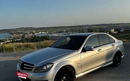 Mercedes-Benz C-Класс, 2011 год, 1 700 000 рублей, 4 фотография