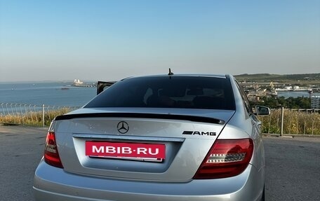Mercedes-Benz C-Класс, 2011 год, 1 700 000 рублей, 7 фотография