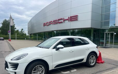 Porsche Macan I рестайлинг, 2016 год, 3 550 000 рублей, 4 фотография