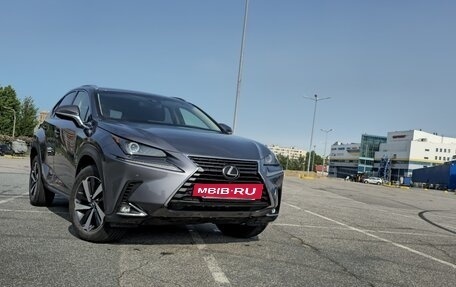 Lexus NX I, 2019 год, 3 850 000 рублей, 7 фотография