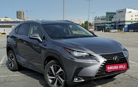 Lexus NX I, 2019 год, 3 850 000 рублей, 8 фотография