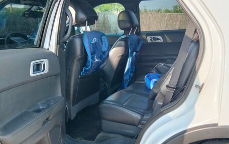 Ford Explorer VI, 2013 год, 1 450 000 рублей, 16 фотография