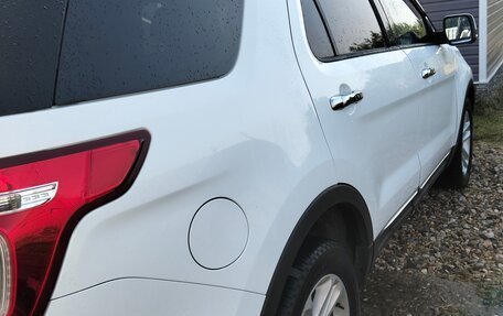 Ford Explorer VI, 2013 год, 1 450 000 рублей, 27 фотография