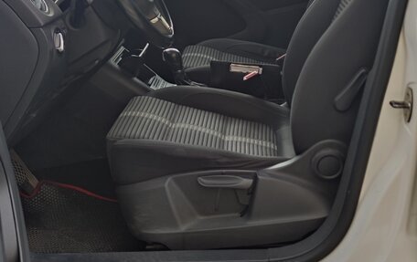 Volkswagen Tiguan I, 2010 год, 1 175 000 рублей, 11 фотография