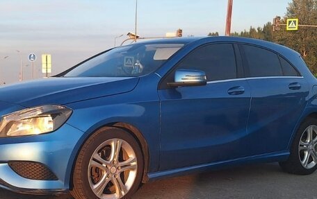 Mercedes-Benz A-Класс, 2013 год, 1 300 000 рублей, 2 фотография