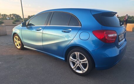 Mercedes-Benz A-Класс, 2013 год, 1 300 000 рублей, 3 фотография
