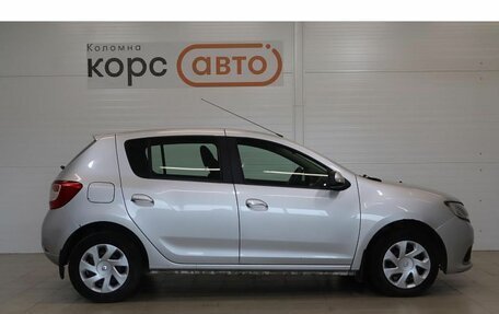 Renault Sandero II рестайлинг, 2016 год, 660 000 рублей, 4 фотография