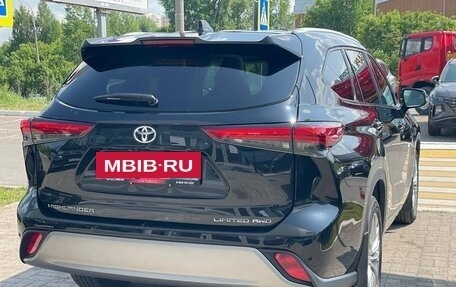 Toyota Highlander, 2024 год, 6 800 000 рублей, 5 фотография