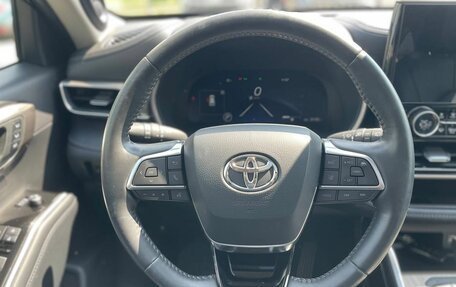 Toyota Highlander, 2024 год, 6 800 000 рублей, 15 фотография