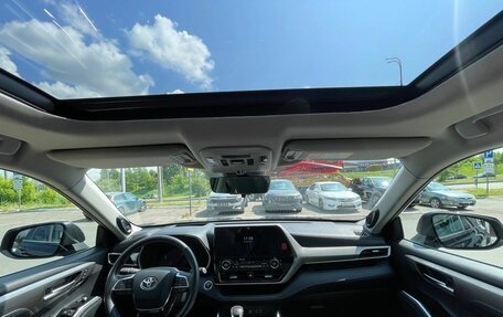 Toyota Highlander, 2024 год, 6 800 000 рублей, 32 фотография