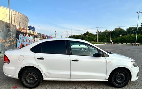 Volkswagen Polo VI (EU Market), 2016 год, 810 000 рублей, 3 фотография