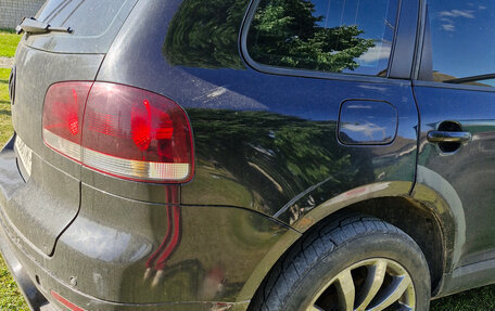 Volkswagen Touareg III, 2005 год, 500 000 рублей, 4 фотография