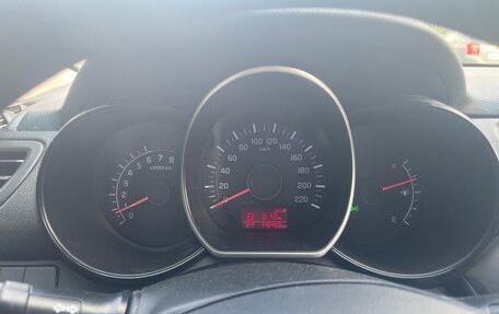 KIA Rio III рестайлинг, 2015 год, 900 000 рублей, 27 фотография