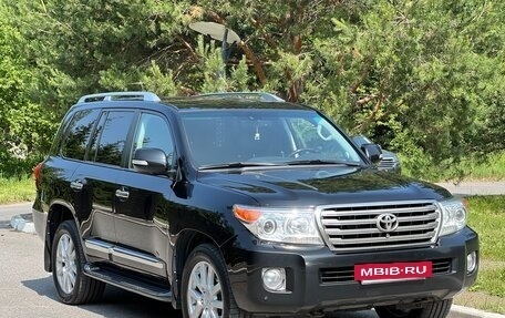 Toyota Land Cruiser 200, 2015 год, 3 690 000 рублей, 4 фотография