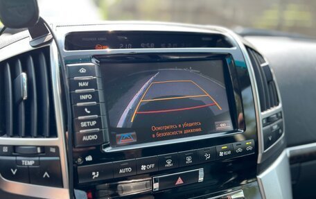 Toyota Land Cruiser 200, 2015 год, 3 690 000 рублей, 18 фотография