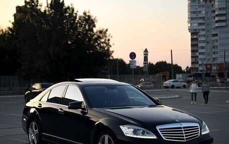 Mercedes-Benz S-Класс, 2008 год, 1 400 000 рублей, 6 фотография
