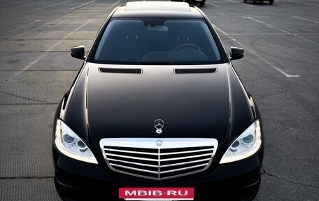Mercedes-Benz S-Класс, 2008 год, 1 400 000 рублей, 4 фотография