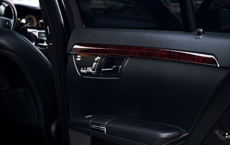 Mercedes-Benz S-Класс, 2008 год, 1 400 000 рублей, 24 фотография