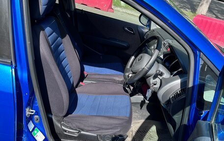 Honda Fit III, 2002 год, 350 000 рублей, 6 фотография