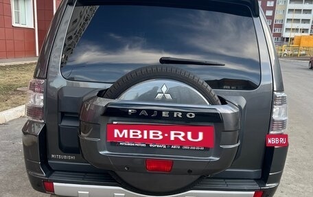 Mitsubishi Pajero IV, 2010 год, 2 049 000 рублей, 6 фотография