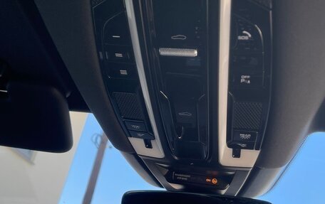 Porsche Cayenne III, 2022 год, 8 200 000 рублей, 13 фотография