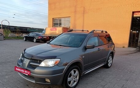 Mitsubishi Outlander III рестайлинг 3, 2005 год, 430 000 рублей, 2 фотография