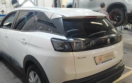 Peugeot 3008 II, 2021 год, 2 624 000 рублей, 4 фотография