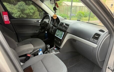Skoda Yeti I рестайлинг, 2011 год, 750 000 рублей, 14 фотография