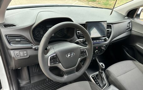 Hyundai Solaris II рестайлинг, 2020 год, 1 450 000 рублей, 10 фотография